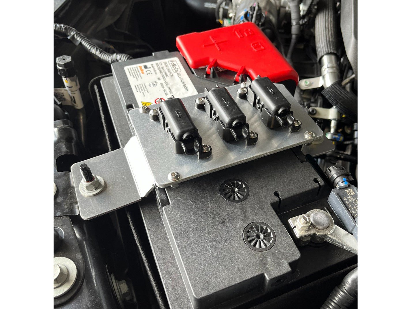 T6.2 Ranger/Everest Battery Fuse Bracket