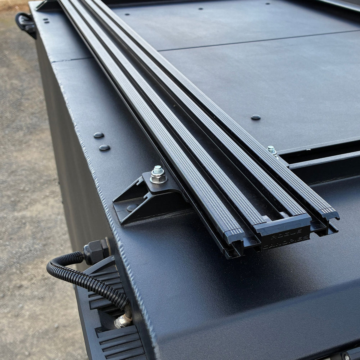 Rogue Canopy Roof Bar Slim
