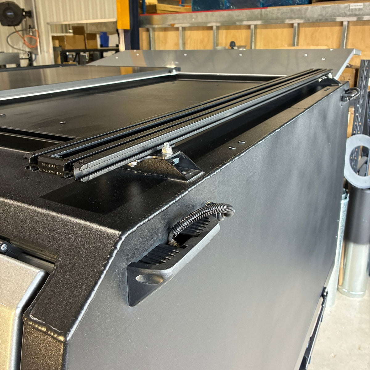 Rogue Canopy Roof Bar Slim