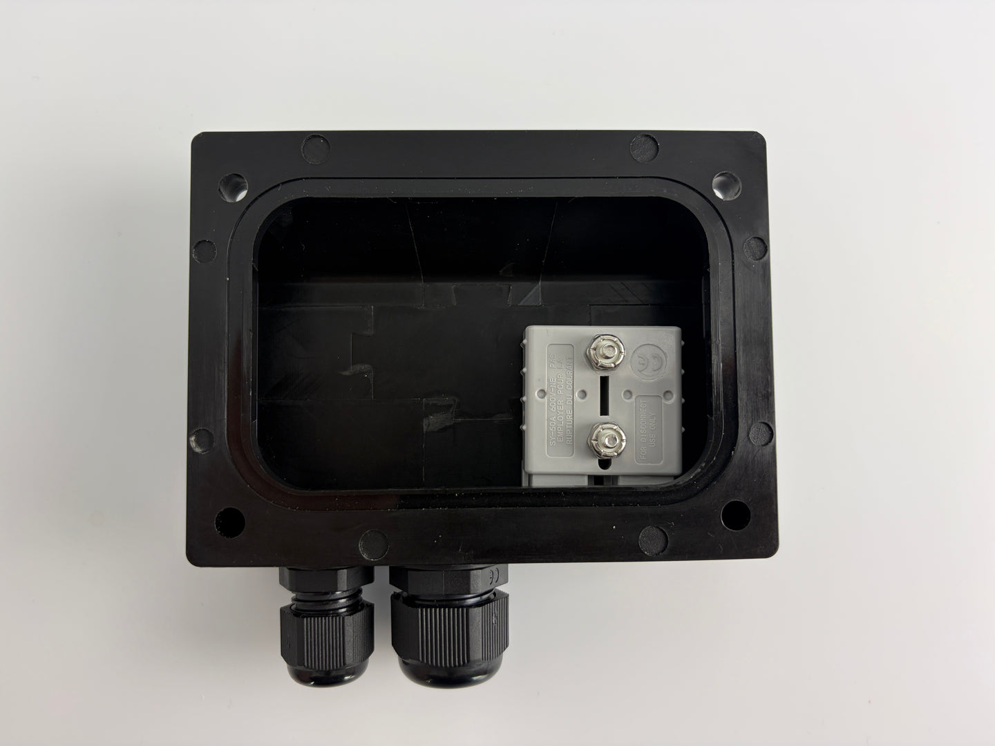 Dual Gland Housing with Anderson Plug