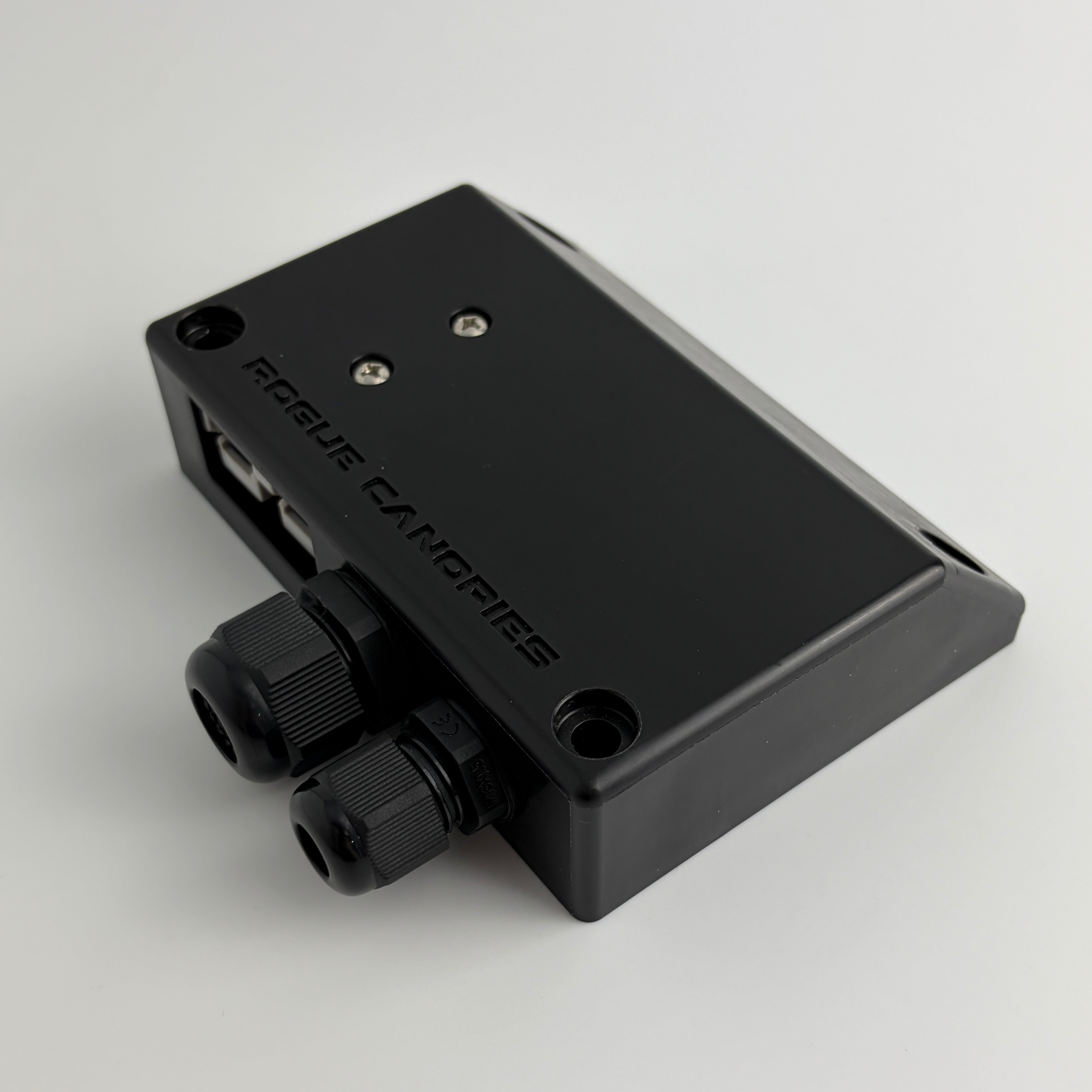 Dual Gland Housing with Anderson Plug